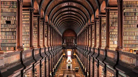 罗纳尔多：曼联困境非教练之过，我有能力解决曼联难题